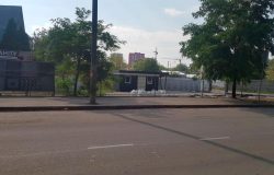 Торгівельний майданчик з офісом